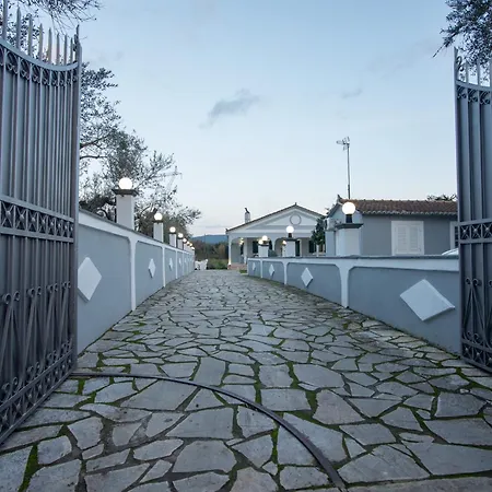 Vozaitis Family Villa